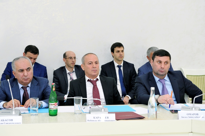 Абдусамад Гамидов провел заседание Рыбохозяйственного совета Республики Дагестан