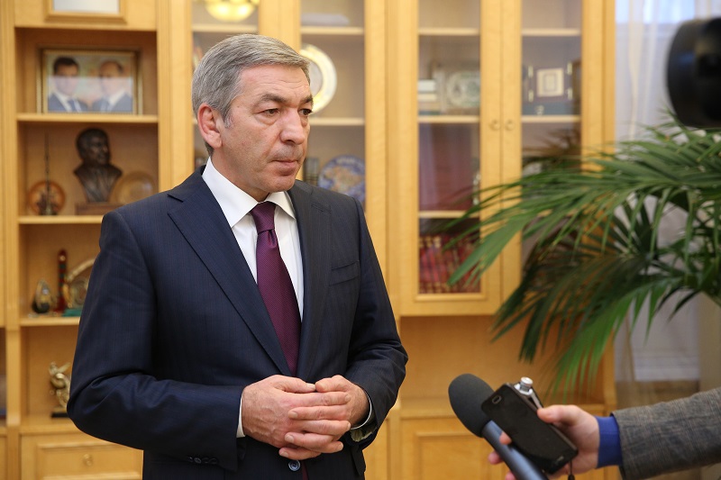 Абдусамад Гамидов прокомментировал распоряжение Президента РФ о выделении Дагестану дополнительной финансовой помощи