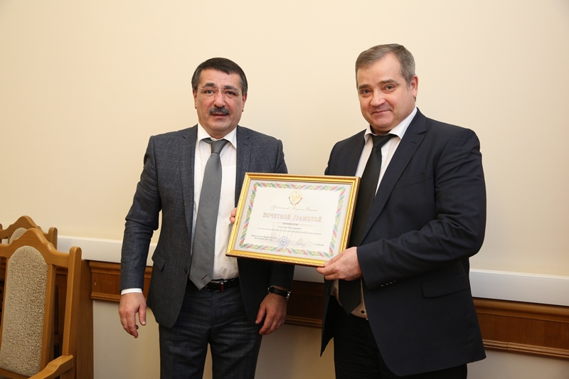 Газификация республики и вопросы предотвращения нарушения охранных зон обсуждены в Правительстве Дагестана
