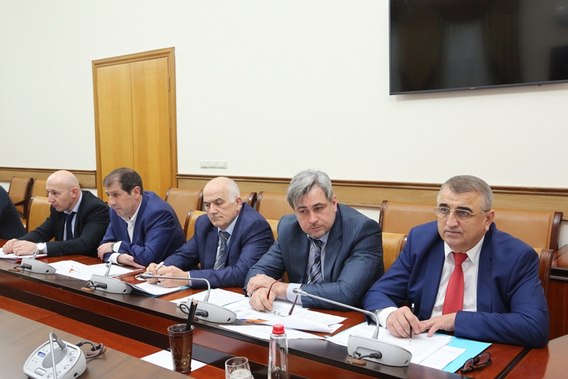 Шамиль Исаев провел заседание Межведомственной рабочей группы по ТЭК