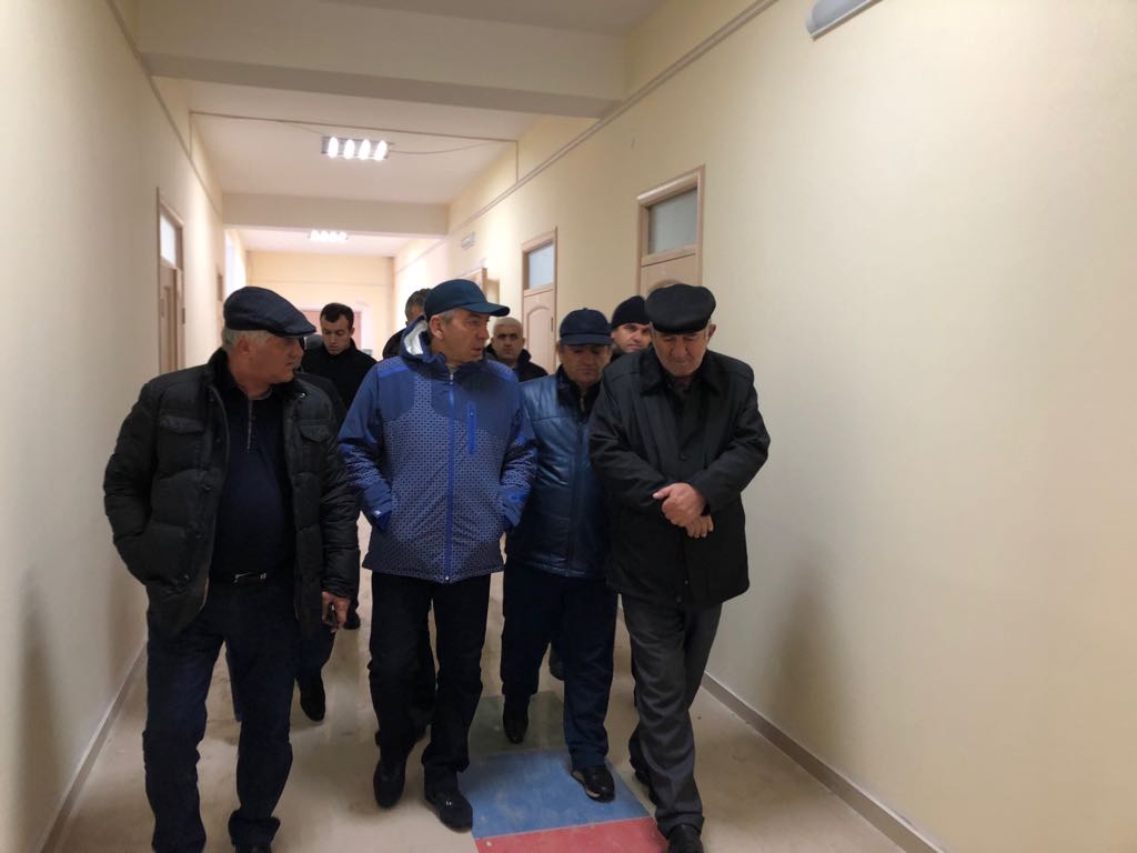 Абдусамад Гамидов проверил ход строительства Карланюртовской школы им. А.Д. Шихалиева