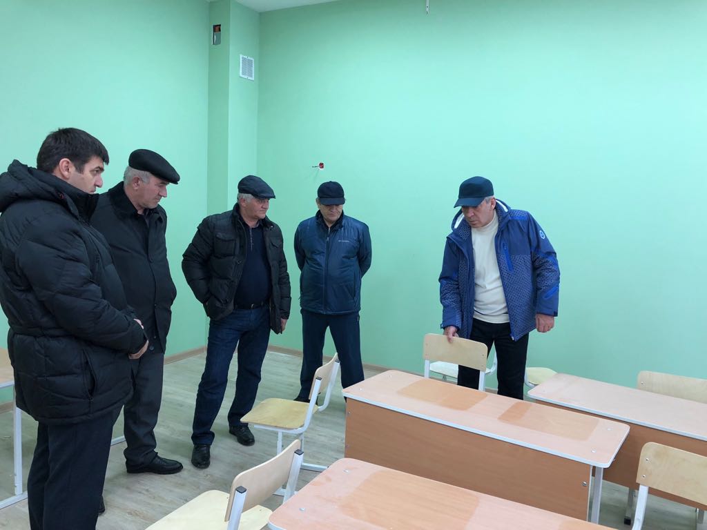 Абдусамад Гамидов проверил ход строительства Карланюртовской школы им. А.Д. Шихалиева
