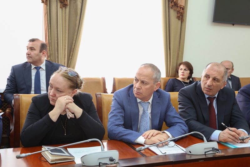 Правительством РД обозначены приоритетные задачи на 2018 год
