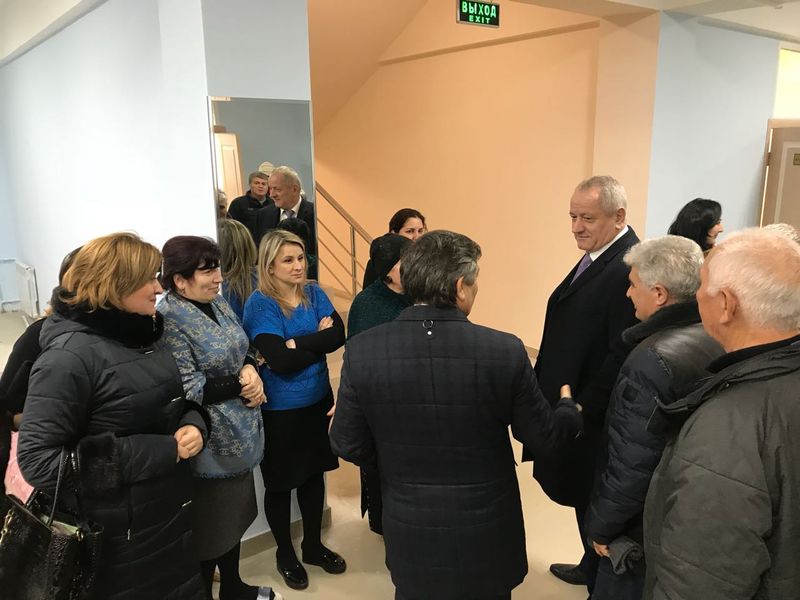 Рамазан Алиев проверил готовность к открытию  дополнительного корпуса школы № 10 в Махачкале