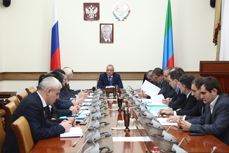 Рамазан Алиев провел заседание координационной группы Совета при Главе РД по устойчивому развитию и приоритетным проектам