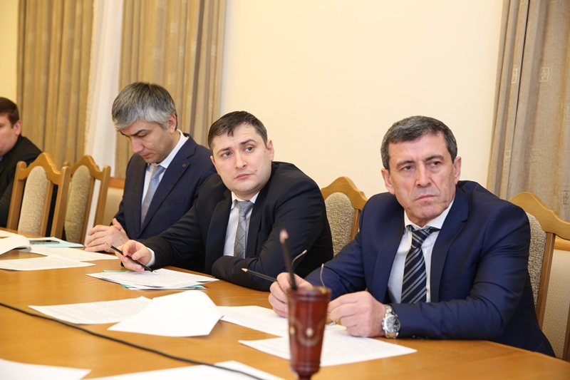 Обсуждены вопросы ликвидации задолженности по заработной плате в Республике Дагестан
