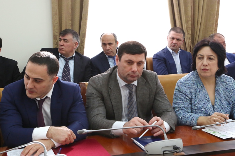 В Правительстве Дагестана обсудили подготовку к выборам Президента РФ