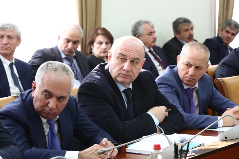 В Правительстве Дагестана обсудили подготовку к выборам Президента РФ