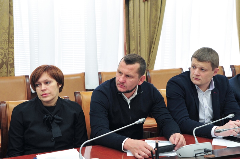 Подготовку к предстоящему чемпионату Европы по спортивной борьбе обсудили в Правительстве Дагестана