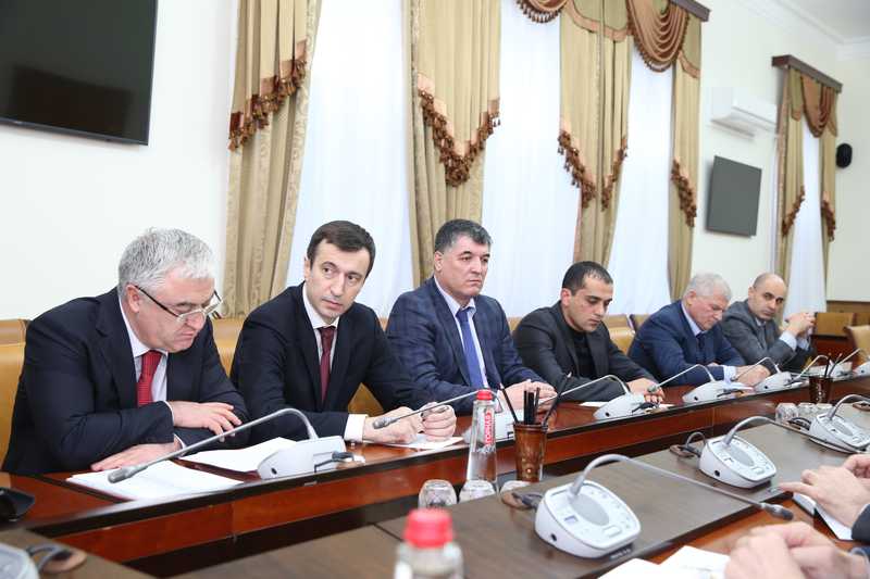 Состоялось первое заседание Межведомственной комиссии по обеспечению полноты поступления в консолидированный бюджет РД налоговых и неналоговых доходов