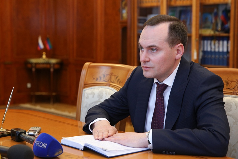 Артём Здунов представил Владимиру Васильеву предложения по новой структуре Правительства Дагестана