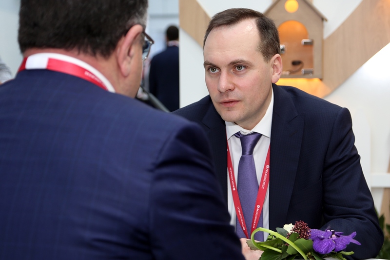 Развитие сети Почта Банка и программы «Цифровая экономика» обсудил Артем Здунов на Форуме в Сочи