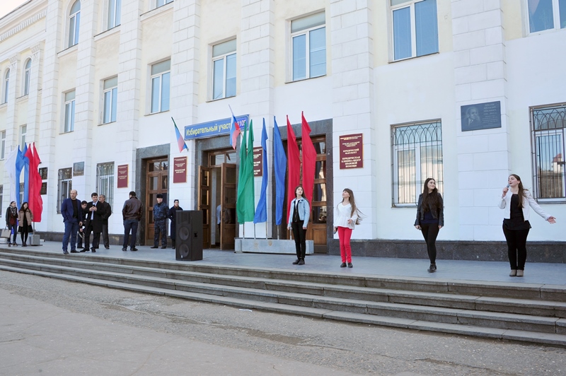 Артём Здунов проголосовал на выборах Президента России