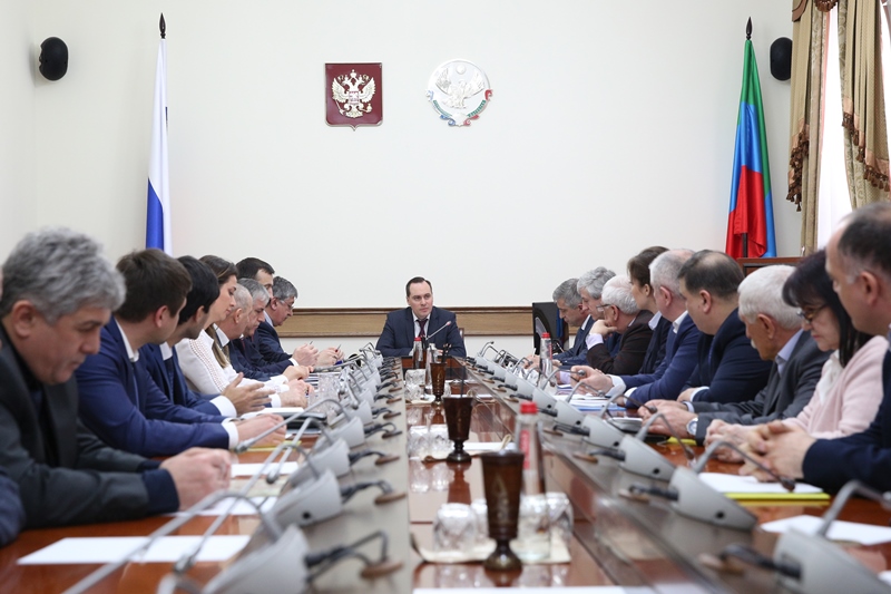 Артём Здунов провел встречу с представителями бизнес-сообщества Дагестана