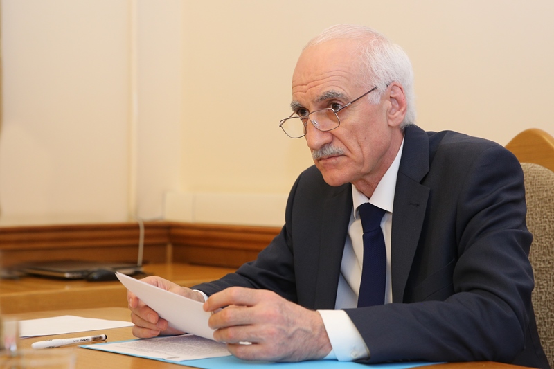 В Правительстве Дагестана обсудили подготовку к хадж-кампании 2018 года