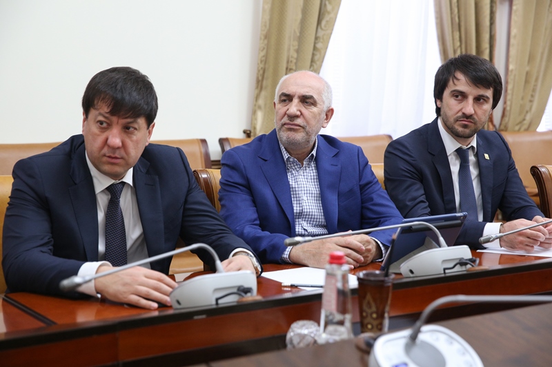 В Правительстве Дагестана обсуждены основные проблемы в сфере архитектуры и градостроительства
