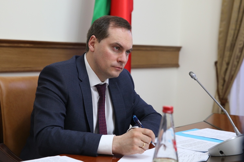 Артём Здунов провел совещание по вопросам развития предприятий оборонно-промышленного комплекса