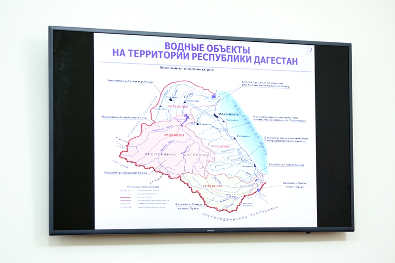 Под руководством Артёма Здунова обсуждена противопаводковая ситуация в Республике Дагестан