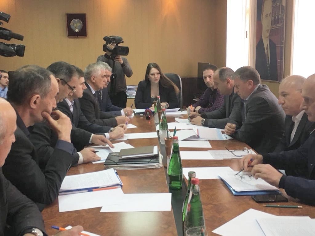 Екатерина Толстикова провела заседание по инвентаризации газовых сетей в Сулейман-Стальском районе