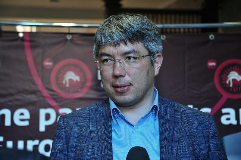 Глава Республики Бурятия прибыл в Дагестан