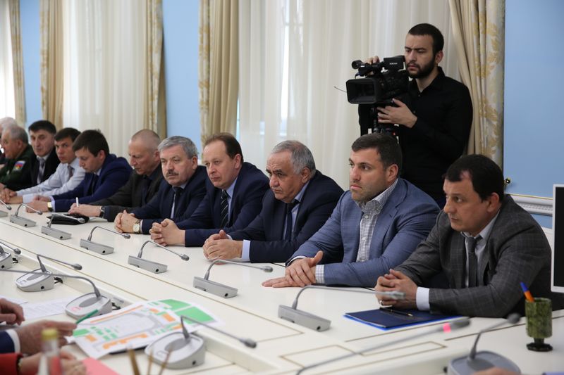 В Дагестане обсудили планы подготовки праздничных мероприятий ко Дню Победы