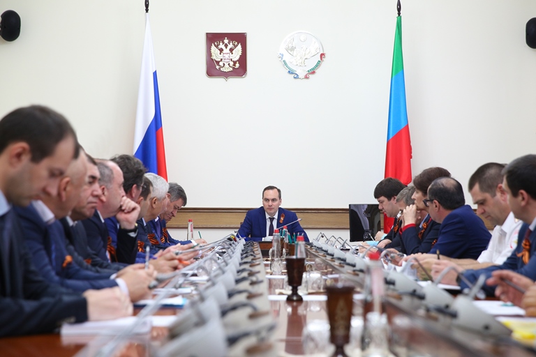 Под руководством Артёма Здунова обсудили ход подготовки детских оздоровительных учреждений к  организации летнего отдыха