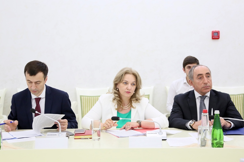 Премьер-министр Дагестана провел встречу с главами муниципалитетов республики