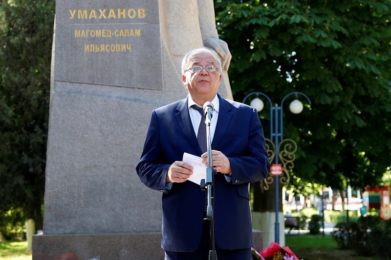 Анатолий Карибов принял участие в митинге памяти Магомед-Салама Умаханова