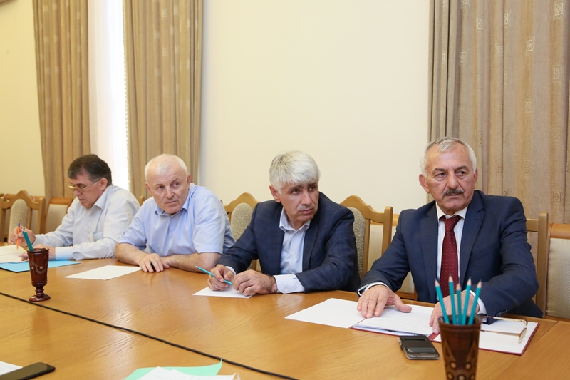 Усилен контроль за передвижением грузового автотранспорта в г. Махачкале