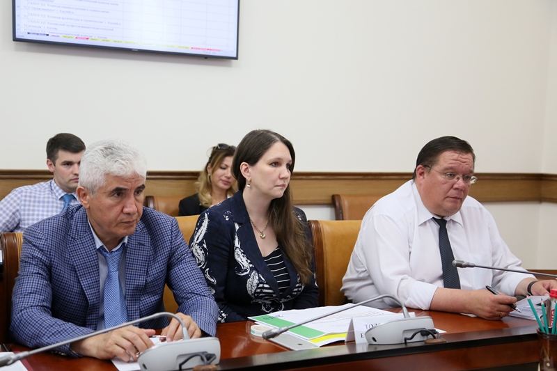 В Правительстве Дагестана обсудили вопросы проведения инвентаризации госимущества