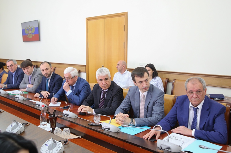Между Правительством Дагестана и Сбербанком подписано соглашение о сотрудничестве
