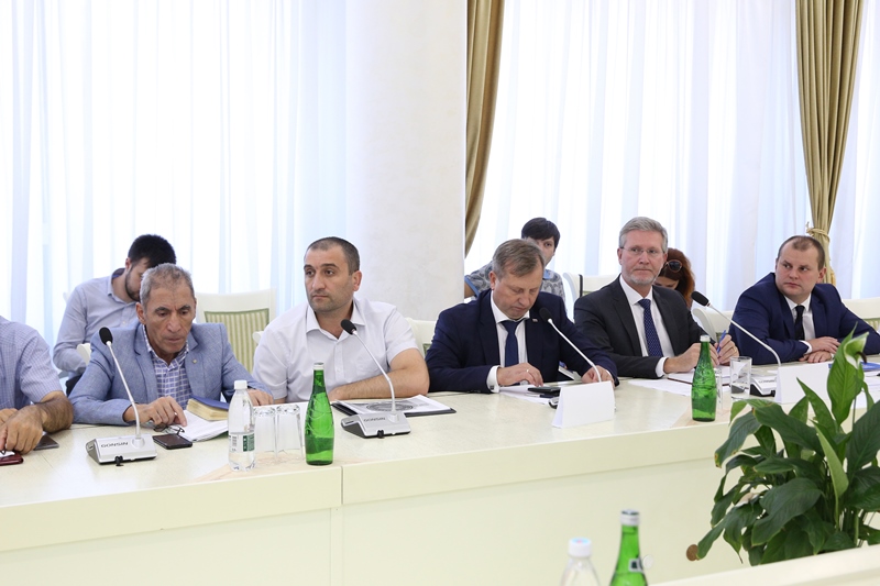 В Дагестане прошло заседание Правкомиссии по обеспечению безопасности электроснабжения под руководством заместителя Министра энергетики РФ