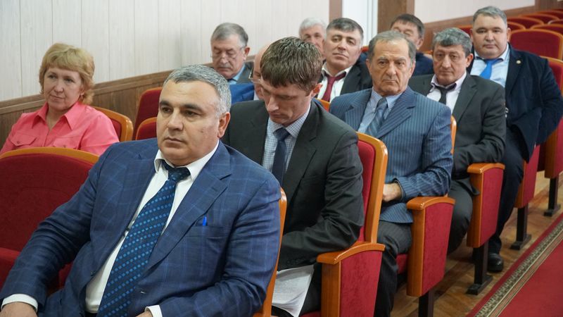Дагестан, Калмыкия и Ставропольский край обсудили вопросы развития овцеводства и совместной борьбы с саранчовыми