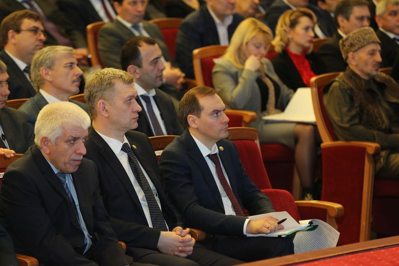 Глава Республики Дагестан Владимир Васильев обратился с ежегодным Посланием к Народному Собранию Республики Дагестан