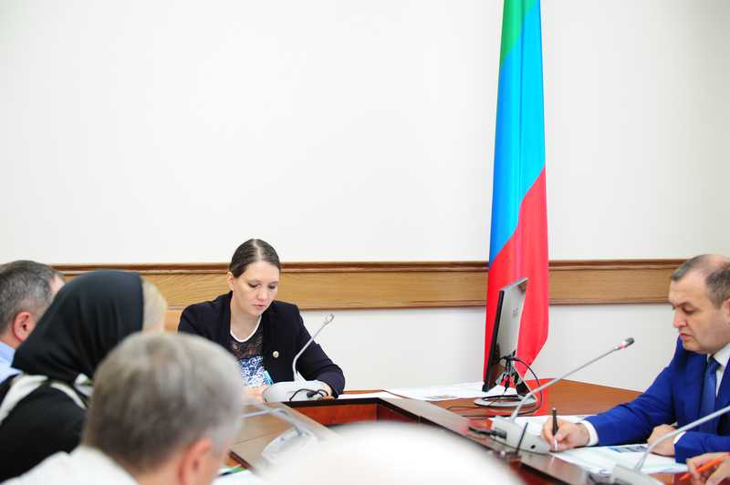 Правительство РД продолжает работу над приватизацией ГУПов