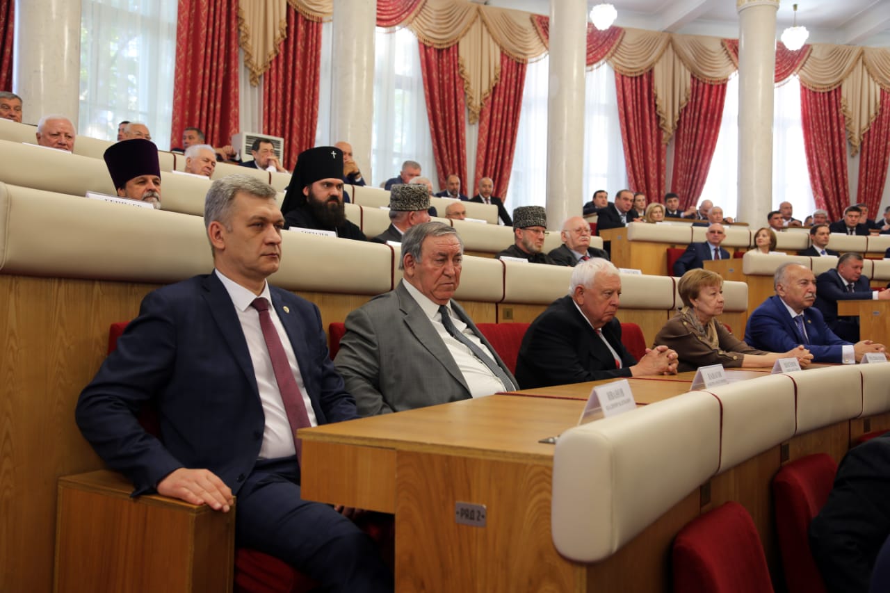 Владимир Иванов принял участие в церемонии вступления Казбека Кокова в должность Главы Кабардино-Балкарской Республики