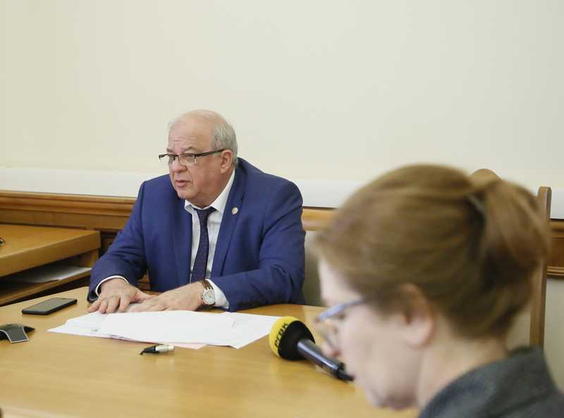 Обсуждена подготовка празднования в Дагестане75-летия Победы в ВОВ