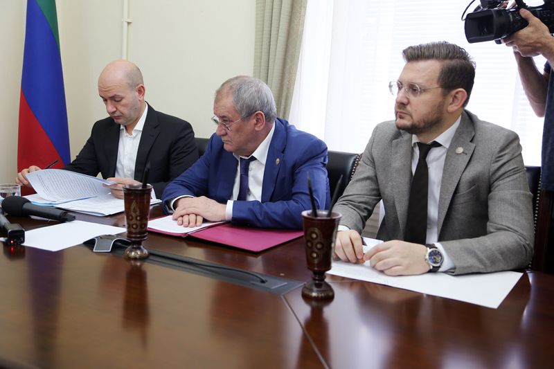 Артём Здунов провел прием граждан по поручению Президента РФ