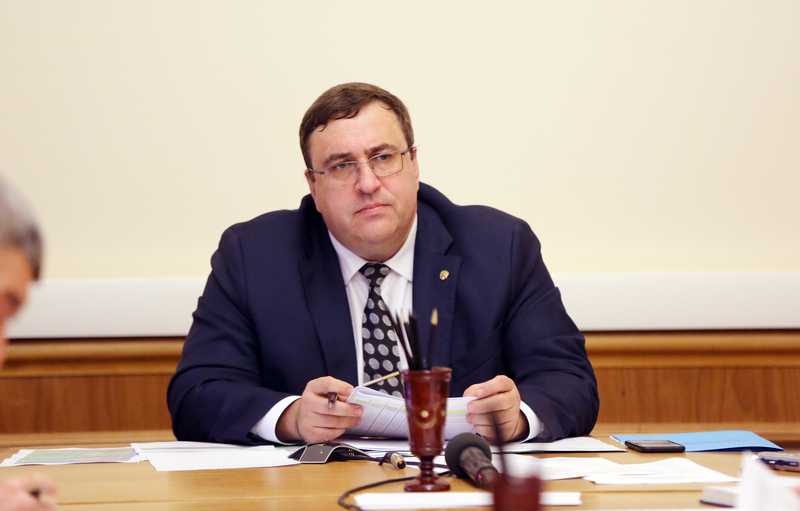 Ход реализации приоритетных проектов Дагестана обсужден под руководством Владимира Деревянко