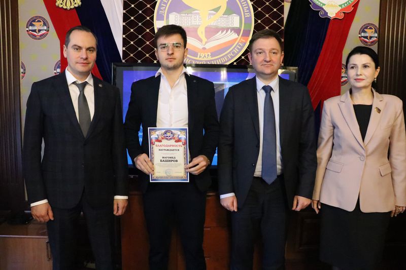 Артём Здунов и Александр Бугаев встретились с молодежью Дагестана в рамках проекта «Диалог на равных»