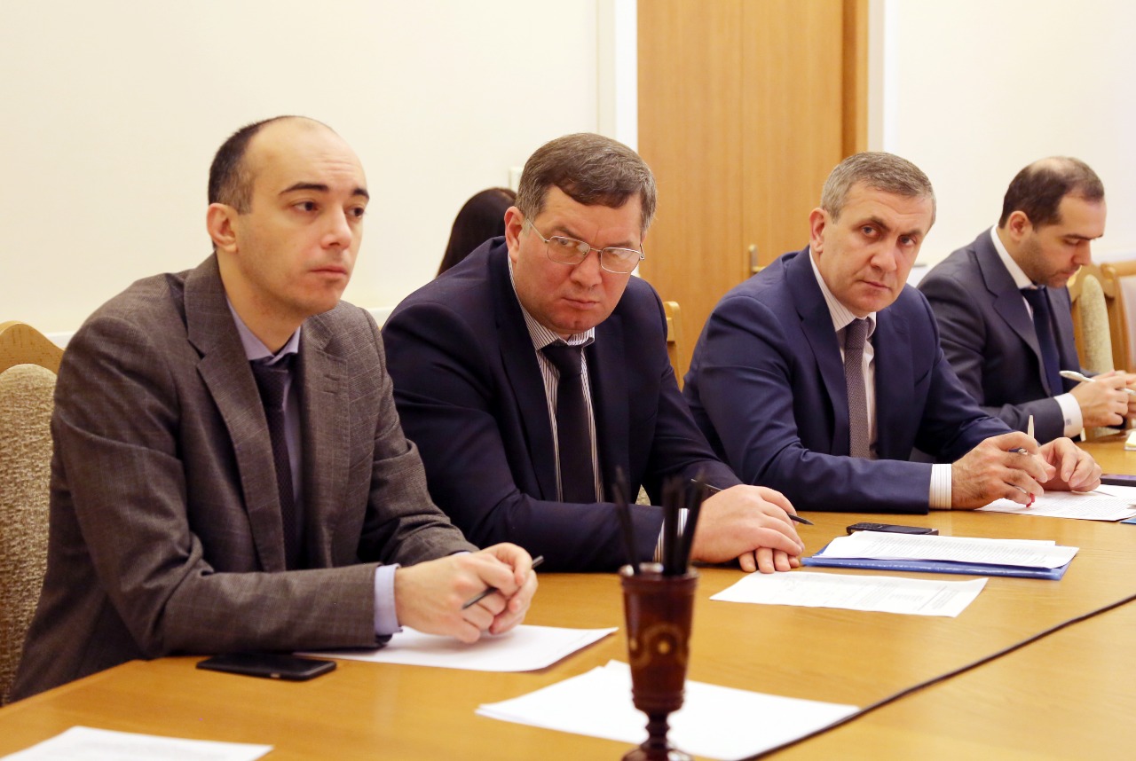 В Правительстве Дагестана обсуждено дальнейшее развитие проекта «100 школ»