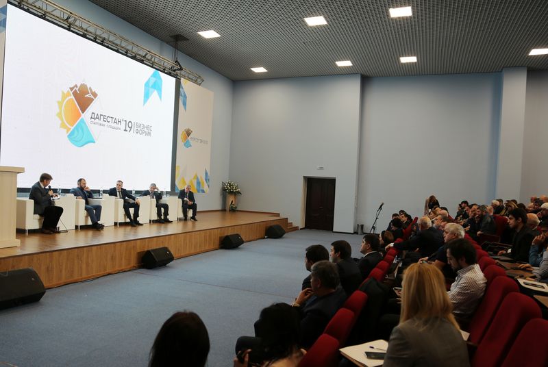 Артём Здунов принял участие в Бизнес-форуме