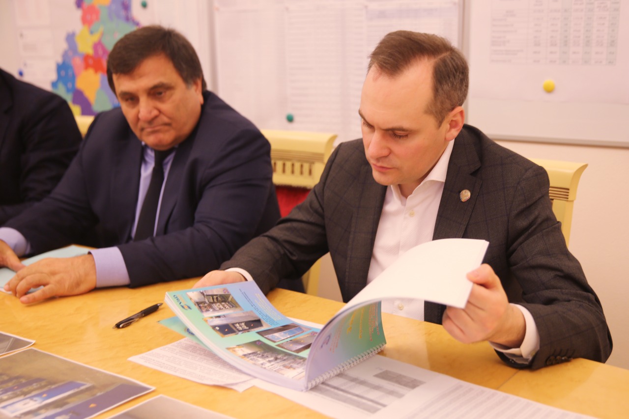 Перспективы развития электросетевого комплекса обсудили в Правительстве РД