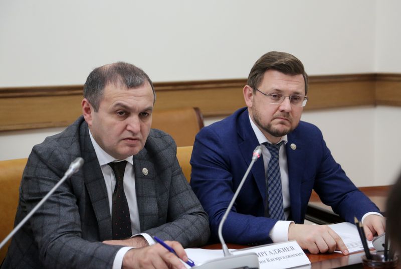 Обсуждены вопросы строительства канализационного коллектора «Каспийск-Махачкала»