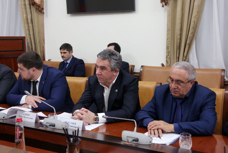 Обсуждены вопросы строительства канализационного коллектора «Каспийск-Махачкала»