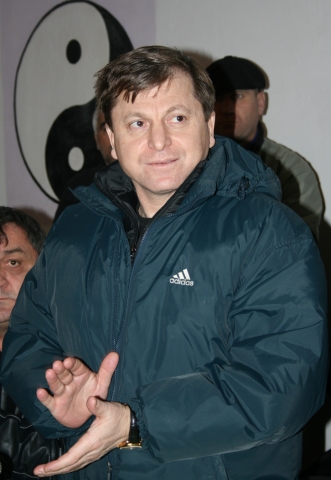 М.Абдулаев: "Необходимо уделять особое внимание развитию физической культуры и воспитанию молодежи"