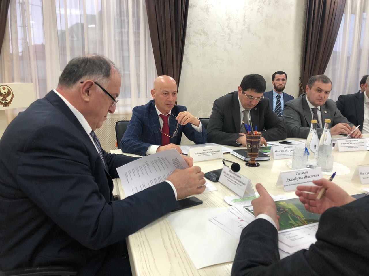 Совещание по вопросам подготовки земельных участков под строительство МСК прошло в Минприроды Дагестана