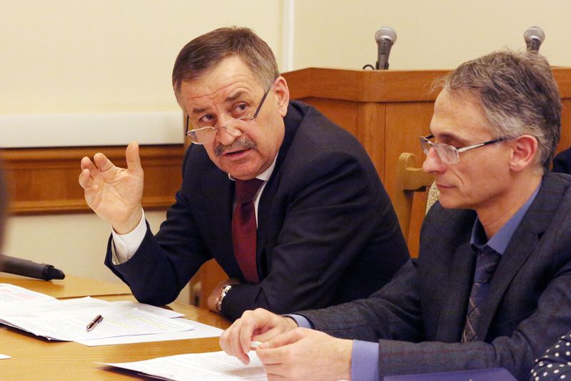 Анатолий Карибов провел совещание по вопросам функционирования республиканского сегмента ЕГИССО
