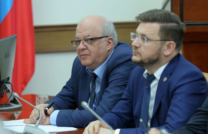 Вопросы информационного взаимодействия органов власти обсудили на заседании Правительства Дагестана