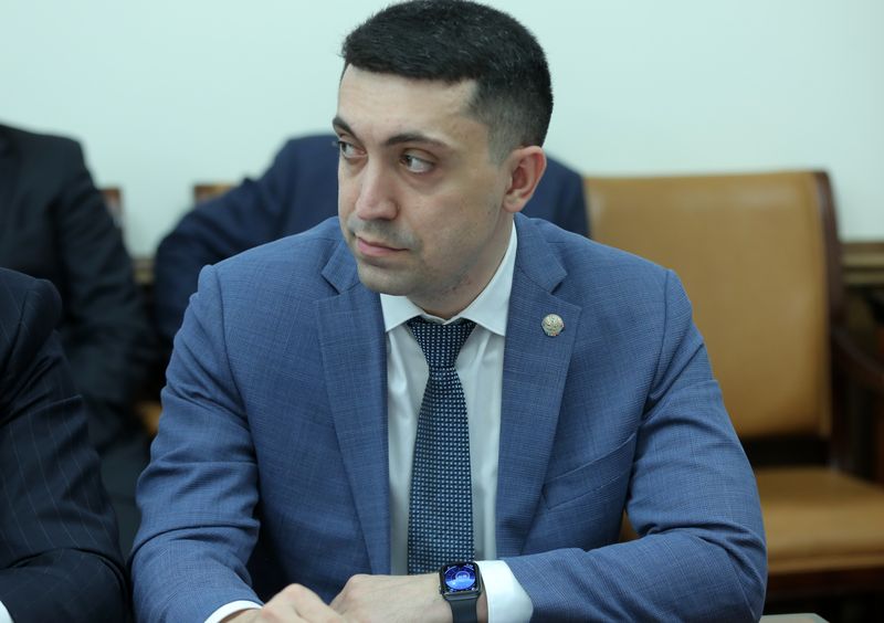 Под руководством Артёма Здунова обсудили взаимодействие органов исполнительной власти со средствами массовой информации